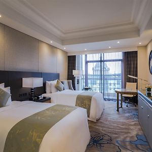 Deluxe Twin Room City View